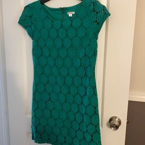 Green dress, small